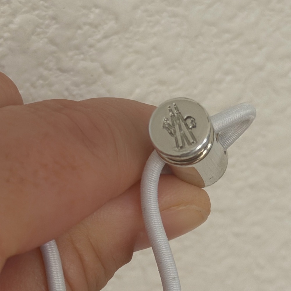 Moncler Women's Gaia White Quilted Snow Boots Shoes Down 9 39 - Picture 7 of 8